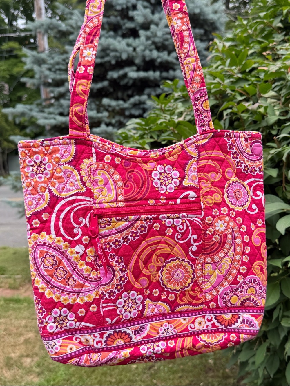 Vera Bradley Raspberry Fizz Bucket Tote 2008 Retired Pink Paisley  floral EUC